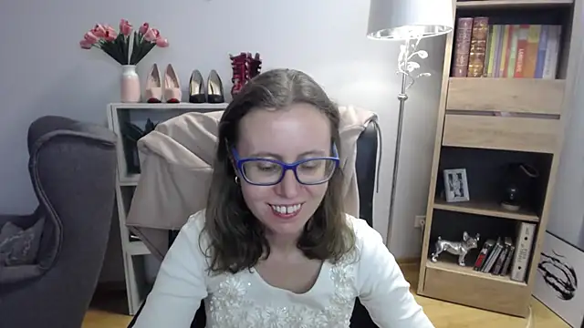 sweetxLizzy online show from November 19, 2025, 5:29 am