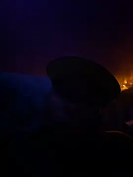 Snapshot of RandalHot chatting on September 16, 2025, 9:10 am RandalHot online show from September 16, 2025, 9:10 am