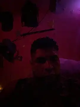 Snapshot of RandalHot chatting on October 26, 2025, 7:03 am RandalHot online show from October 26, 2025, 7:03 am