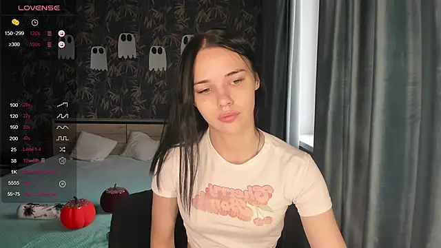 Snapshot of Kseni_a chatting on October 29, 2025, 9:00 am Kseni a online show from October 29, 2025, 9:00 am