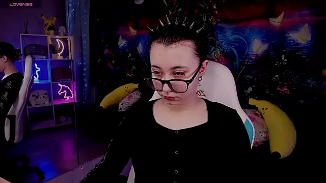 ClaraParks online show from March 14, 2026, 7:41 pm