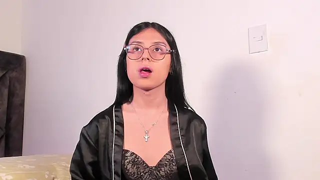 Snapshot of SamanthaRivas_ chatting on September 21, 2025, 9:38 pm SamanthaRivas online show from September 21, 2025, 9:38 pm