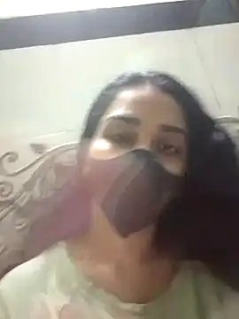 Snapshot of Zoya_G chatting on September 17, 2025, 11:34 am Zoya G online show from September 17, 2025, 11:34 am