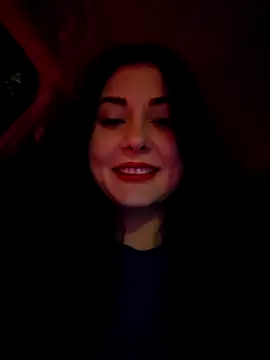 Snapshot of SaraViss20 chatting on October 12, 2025, 9:36 pm SaraViss20 online show from October 12, 2025, 9:36 pm