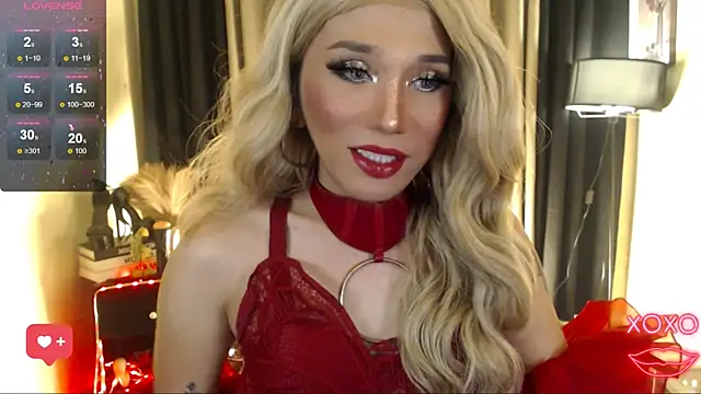 precious RoseDoll online show from September 28, 2025, 7:47 am