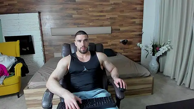 IvanHydee online show from April 4, 2026, 4:33 am