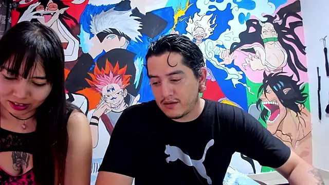 Snapshot of RoxyandAron2 chatting on October 11, 2025, 5:55 pm RoxyandAron2 online show from October 11, 2025, 5:55 pm