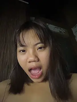 NinaChu online show from November 9, 2025, 5:55 pm