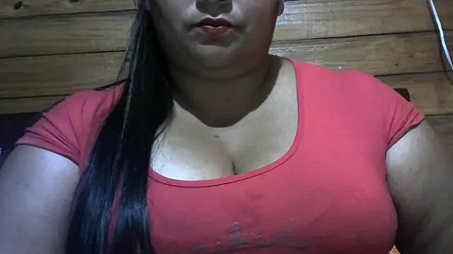 Snapshot of MARRENTINHA34 chatting on June 21, 2026, 8:55 pm MARRENTINHA34 online show from June 21, 2026, 8:55 pm