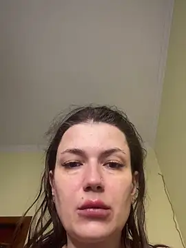 Cute Erika online show from December 18, 2025, 1:06 pm