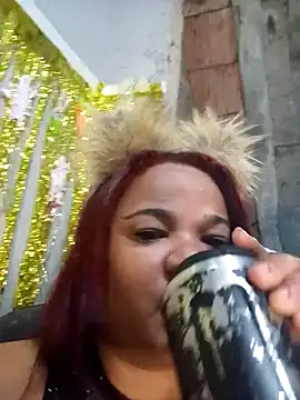 melcarioca1111 online show from April 14, 2026, 4:02 pm