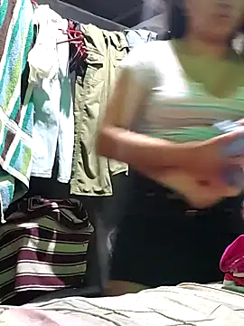 Violethroos online show from November 4, 2025, 3:27 am