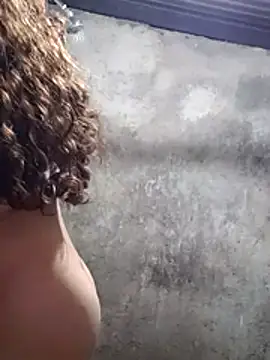 Violethroos online show from January 15, 2026, 3:55 am