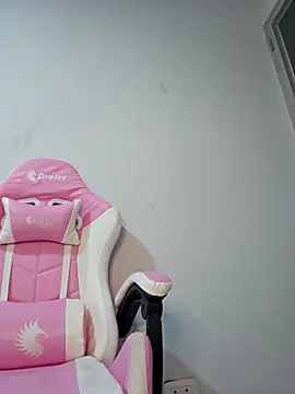 Miss Pompitas23 online show from October 13, 2025, 4:56 am