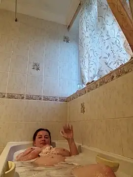 Snapshot of RosieMilff chatting on September 16, 2025, 6:09 pm RosieMilff online show from September 16, 2025, 6:09 pm