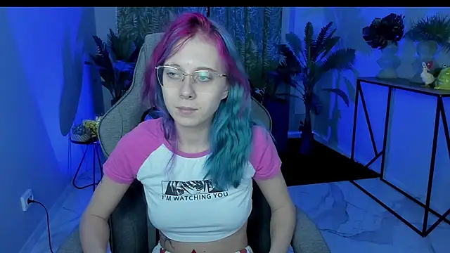 Snapshot of SakuraBliss chatting on November 11, 2025, 5:02 pm SakuraBliss online show from November 11, 2025, 5:02 pm