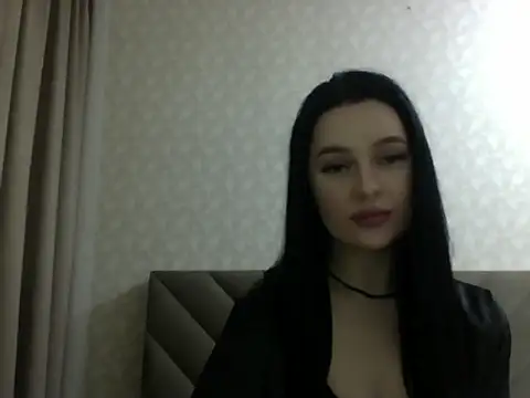 Lulii24 online show from February 8, 2026, 11:19 pm