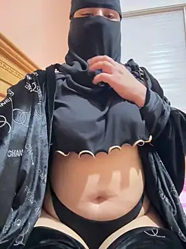  Laiali  online show from October 9, 2025, 11:41 am