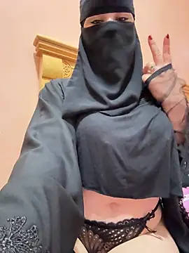  Laiali  online show from March 31, 2026, 1:07 am