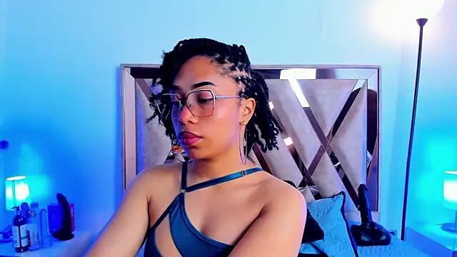 Snapshot of Katy_ortiiz chatting on February 13, 2026, 11:39 am Katy ortiiz online show from February 13, 2026, 11:39 am