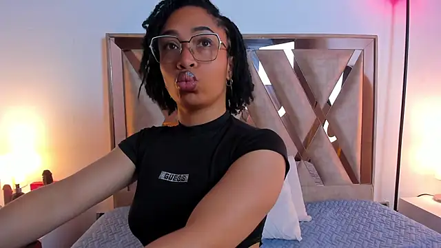 Snapshot of Katy_ortiiz chatting on February 16, 2026, 11:50 am Katy ortiiz online show from February 16, 2026, 11:50 am