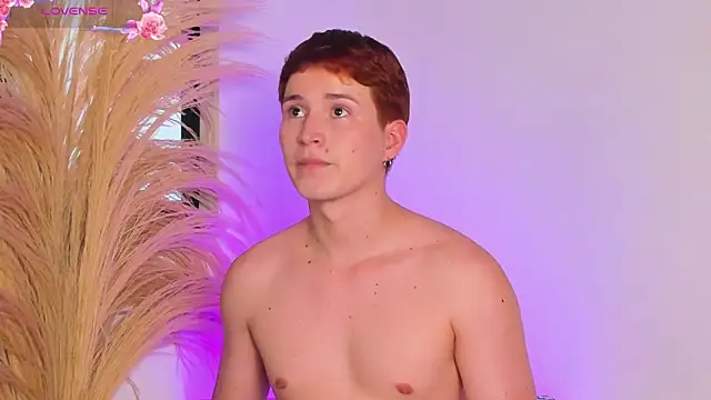 Snapshot of Eragonbooy chatting on November 9, 2025, 6:06 pm Eragonbooy online show from November 9, 2025, 6:06 pm