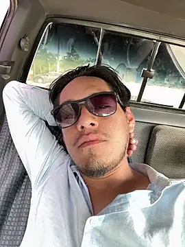 marlonghc4 online show from November 5, 2025, 7:25 pm