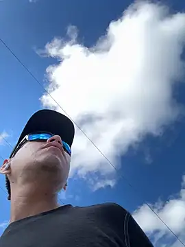 Snapshot of marlonghc4 chatting on November 25, 2025, 3:56 pm marlonghc4 online show from November 25, 2025, 3:56 pm