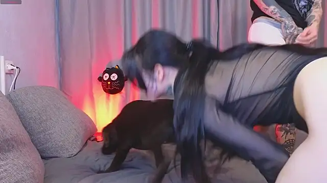 Snapshot of Somniyaa chatting on November 2, 2025, 4:53 pm Somniyaa online show from November 2, 2025, 4:53 pm