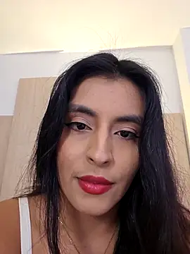 Snapshot of AliishaPss chatting on April 29, 2026, 7:31 pm AliishaPss online show from April 29, 2026, 7:31 pm