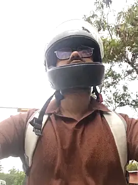 YoursThickDick online show from March 30, 2026, 5:41 am