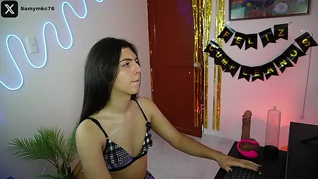 samymelo online show from May 17, 2026, 2:02 pm
