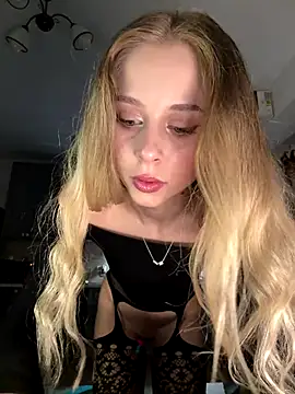 BabyAnais online show from October 21, 2025, 4:30 pm