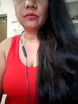 Snapshot of Love-pari09 chatting on September 11, 2025, 12:05 pm Love-pari09 online show from September 11, 2025, 12:05 pm
