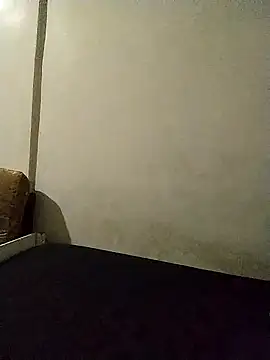 Snapshot of moroooooooo12 chatting on November 11, 2025, 8:25 am moroooooooo12 online show from November 11, 2025, 8:25 am