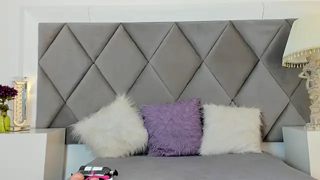 Snapshot of GiadaRizzo chatting on November 25, 2025, 5:35 pm GiadaRizzo online show from November 25, 2025, 5:35 pm