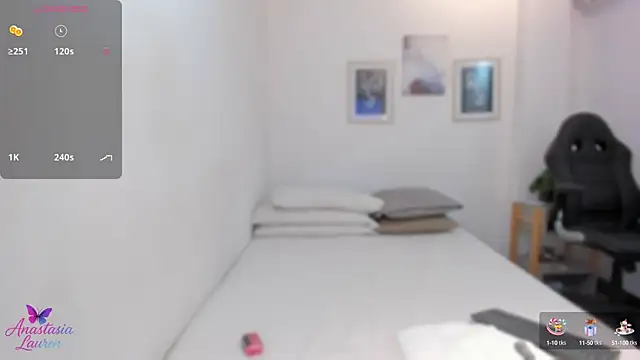 Snapshot of Anastasia_lauren chatting on October 2, 2025, 7:54 pm Anastasia lauren online show from October 2, 2025, 7:54 pm