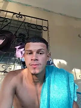 Snapshot of CHARLY-- chatting on September 24, 2025, 11:08 pm CHARLY-- online show from September 24, 2025, 11:08 pm