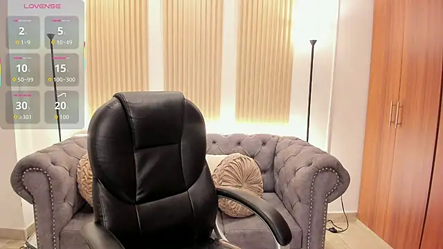Snapshot of Karliie_kloss_ chatting on July 4, 2026, 8:48 pm Karliie kloss online show from July 4, 2026, 8:48 pm