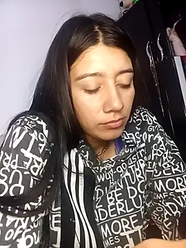 Madow Lu online show from October 11, 2025, 12:43 am