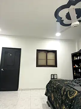 Snapshot of sahraparker chatting on October 29, 2025, 6:04 am sahraparker online show from October 29, 2025, 6:04 am