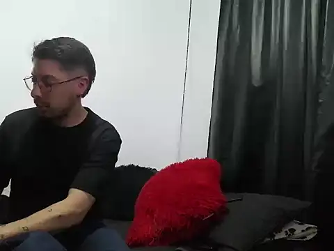 Letorres96 online show from April 13, 2026, 2:28 am