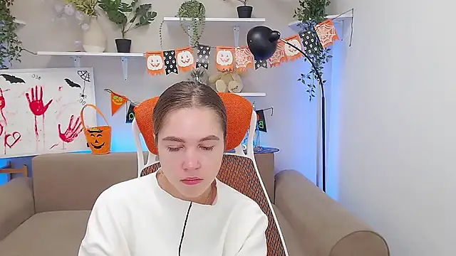 Spicy Lexi online show from October 17, 2025, 6:27 am