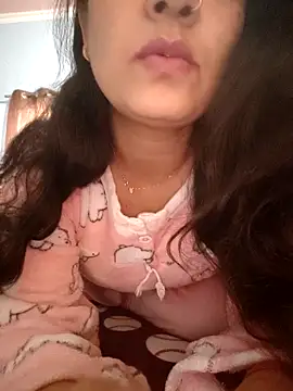 CUTE-PX online show from December 17, 2025, 4:18 am