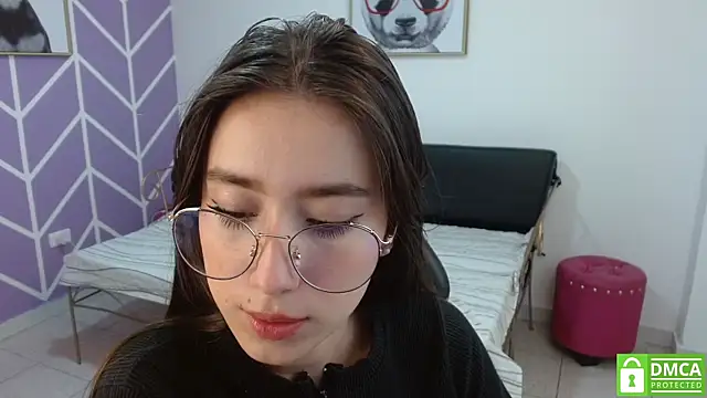 Snapshot of Adhara_Kitten chatting on October 5, 2025, 1:09 pm Adhara Kitten online show from October 5, 2025, 1:09 pm