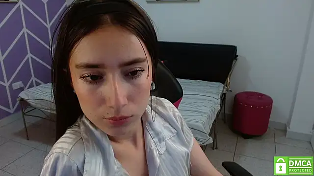 Snapshot of Adhara_Kitten chatting on October 8, 2025, 12:58 pm Adhara Kitten online show from October 8, 2025, 12:58 pm