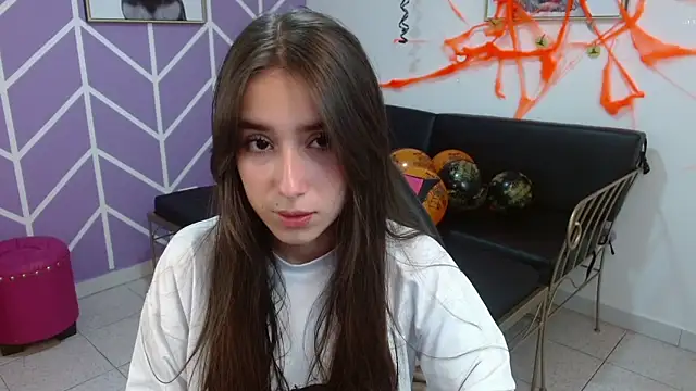 Snapshot of Adhara_Kitten chatting on November 4, 2025, 12:59 pm Adhara Kitten online show from November 4, 2025, 12:59 pm