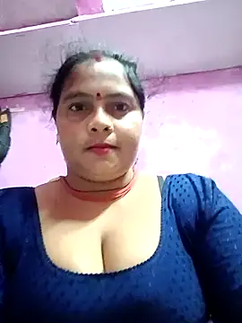 Hot komal1 online show from October 30, 2025, 7:47 pm