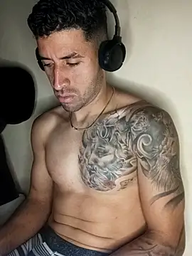 Alexsexygamer online show from November 8, 2025, 12:33 am