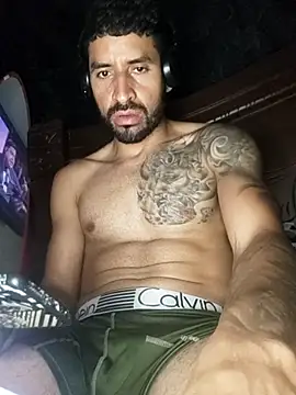 Snapshot of Alexsexygamer chatting on March 6, 2026, 1:24 am Alexsexygamer online show from March 6, 2026, 1:24 am